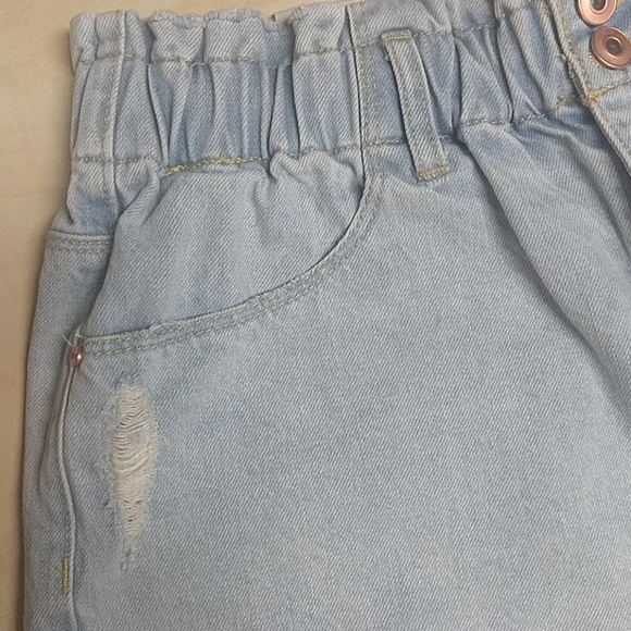 a loves a Paperbag High Waist Denim Shorts Frost - Picture 7 of 8